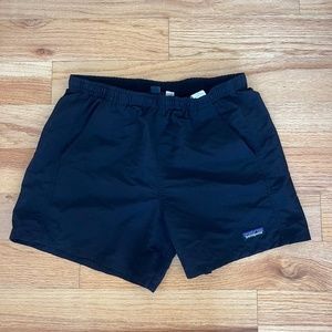 Black Patagonia Baggies 5" inseam size S